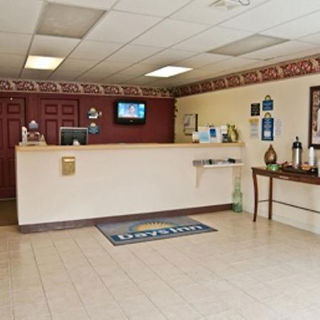 All Day Inn Sandston Interior foto