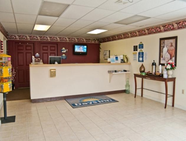 All Day Inn Sandston Interior foto
